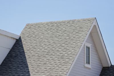 What To Expect During An Asphalt Shingle Roof Installation